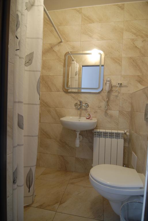 Motel U Olka Boczow Екстериор снимка