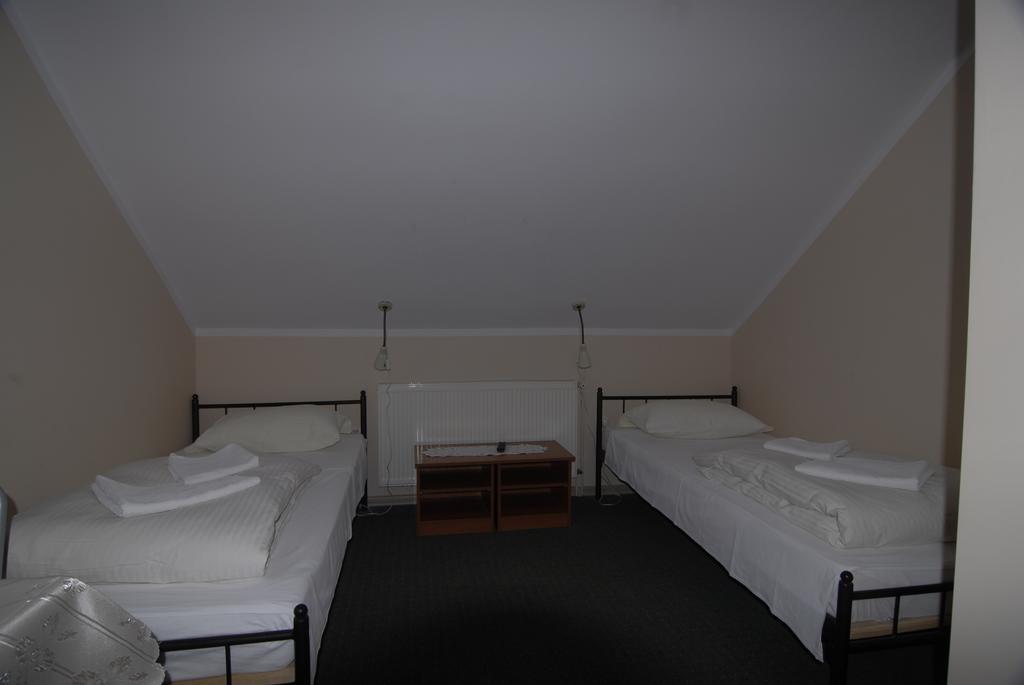 Motel U Olka Boczow Екстериор снимка