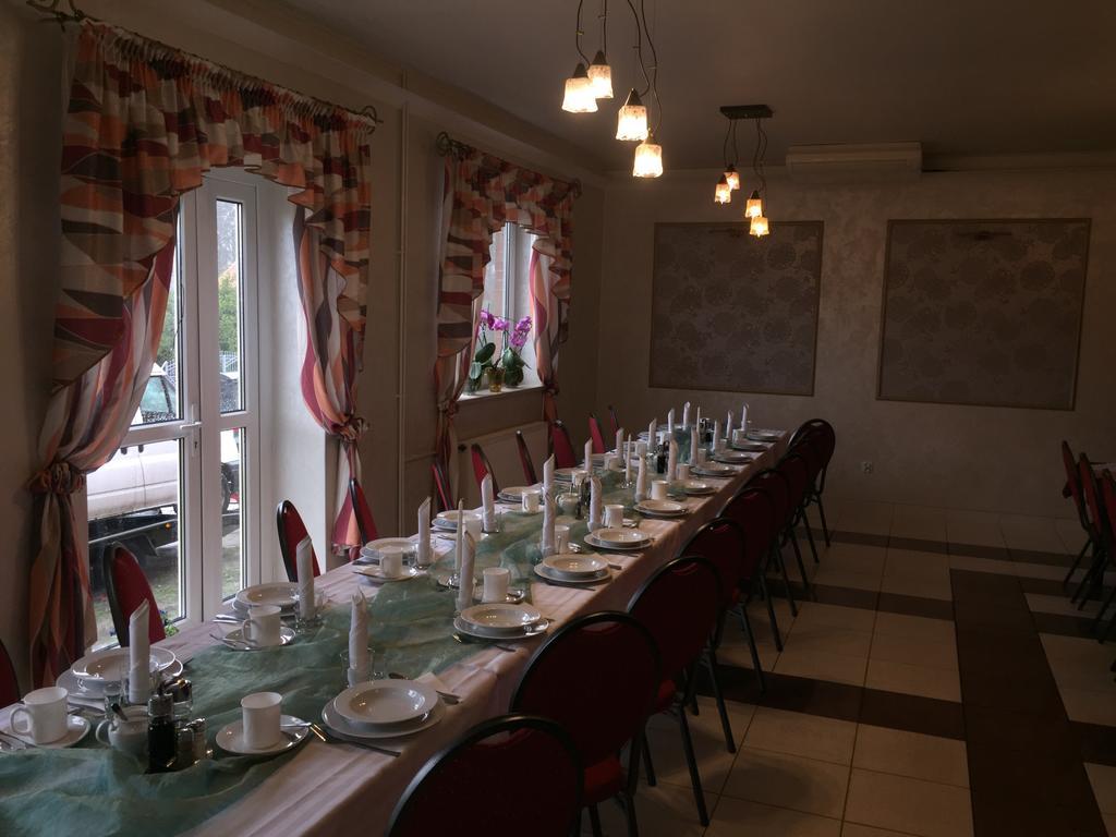 Motel U Olka Boczow Екстериор снимка