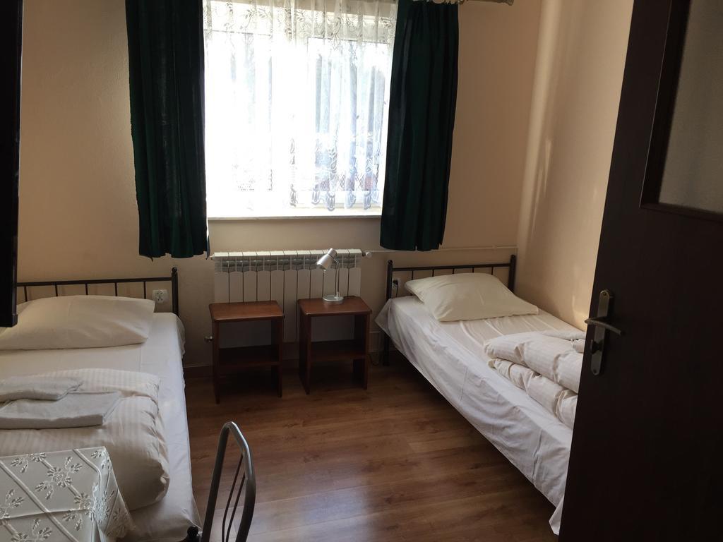 Motel U Olka Boczow Екстериор снимка